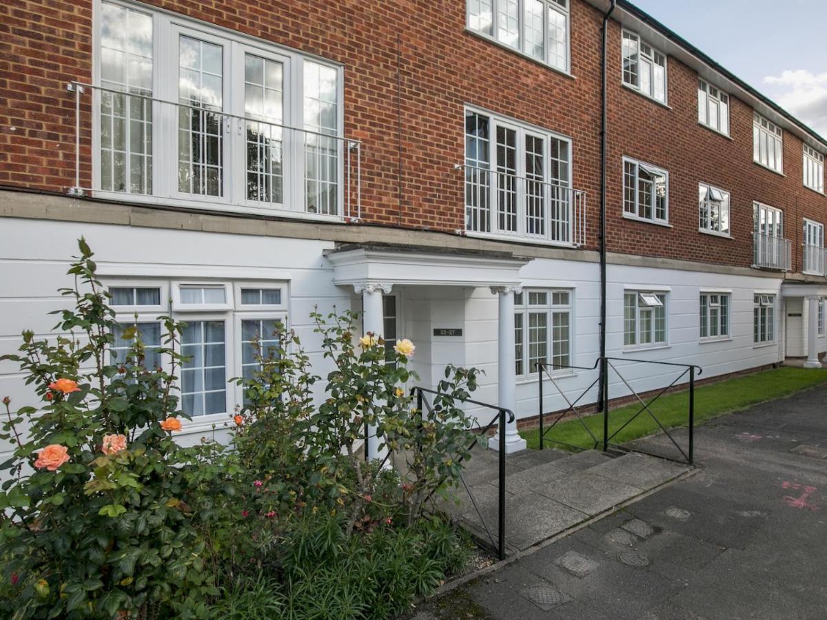 Pass The Keys Spacious 2 Bed Apartment Central Windsor Eksteriør billede